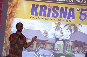 I Gusti Ngurah Anom, Menjadi Miliuner dari Bidang Ekonomi Kreatif