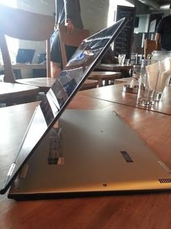 Lenovo Yoga 2 Pro, Tablet Tajam yang Bisa Kayang