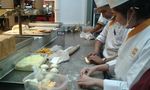 Asyiknya Bikin Roti The Ring di Dapur Breadlife