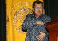 Menurut JK, banyak orang yang bersedih tapi sebenarnya orang punya kesempatan untuk tidak sedih dan membalik masalah yang dihadapi menjadi kesempatan untuk berbuat sesuatu, dan memberikan solusi. Untuk itu, JK memutuskan untuk berbuat dan menyelesaikan semuanya.