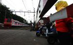 Satpol PP Mulai Jaga Pintu Perlintasan Kereta