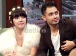 Putus dari Adjie, Bella Sophie Mesra dengan Meidian