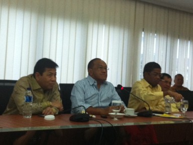 Ratu Atut Ditahan KPK, Ical: Dia Belum Tentu Bersalah