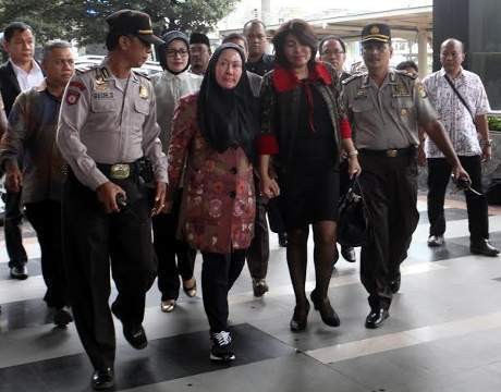 Atut Ditahan KPK, Golkar Prihatin