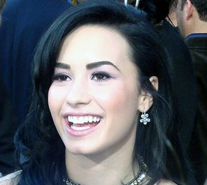 Demi Lovato Meninggalkan X Factor AS