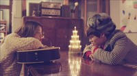 IU dan Jang Ki Yong Ciuman di Video Klip Friday