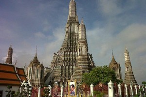 Libur Natal ke Bangkok, Mampir ke Wat Arun