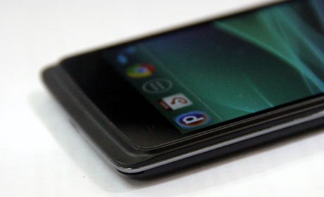 Smartfren Andromax i2, Kencang Tak Harus Mahal Smartfren Andromax i2, Kencang Tak Harus Mahal