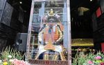 Ada Samurai Armor Hingga Robatayaki Gurih Di Robata Jinya Hollywood