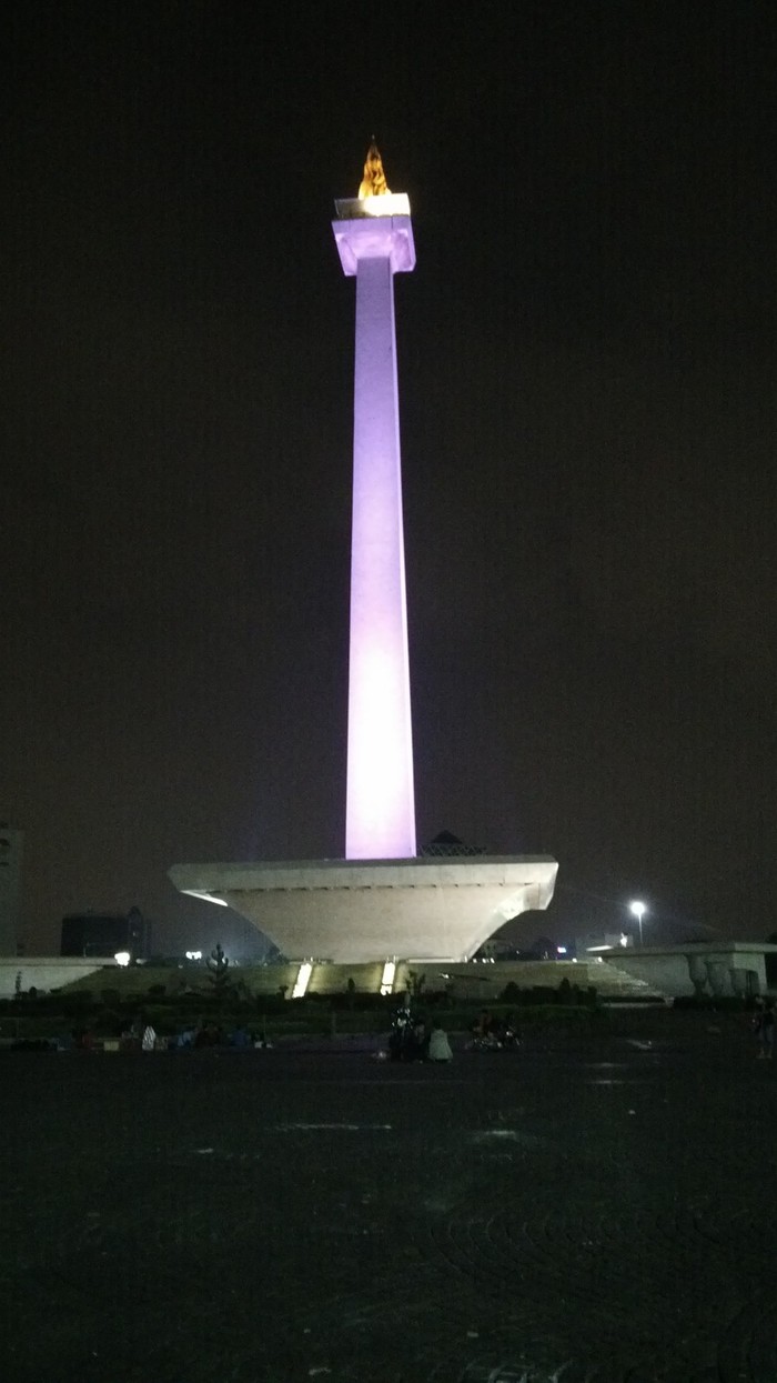 Monas Enak Buat Wisata, Tapi di Mana Ya Pos Keamanannya?