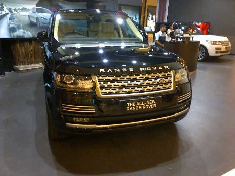 Jaguar Land Rover Buka Diler Baru di Jakarta