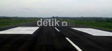  6 Pembelaan Marianus Sae, Bupati Pemblokir Bandara
