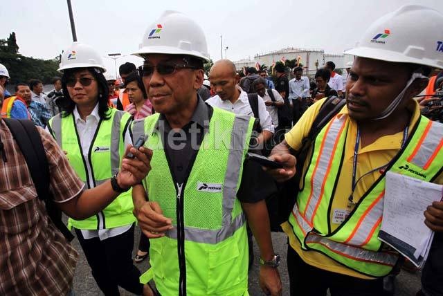 Jero Wacik: Tolonglah Negara, Masyarakat Liburan Jangan Pakai BBM Subsidi