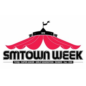 Penampilan Seksi SNSD di Konser Marchen Fantasy