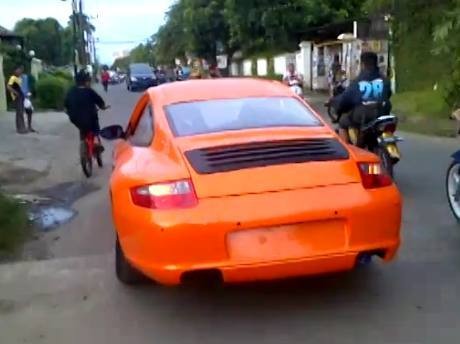 Porsche Listrik Asal Ciputat Uji Coba Jalan
