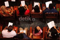 Misa Natal ini berlangsung khidmat.