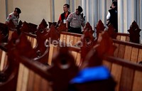Brimob melakukan penyisiran.