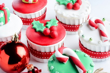 Yummy! Fruit Cake dan Christmas Tree Cake, Kue Natal yang Istimewa