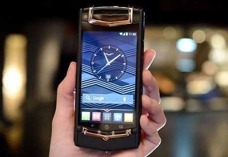 Ponsel Android dengan Desain Terunik di 2013