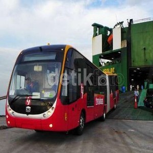 TransJakarta Pilih Impor Bus dari China Ketimbang Bus Lokal, Kenapa?