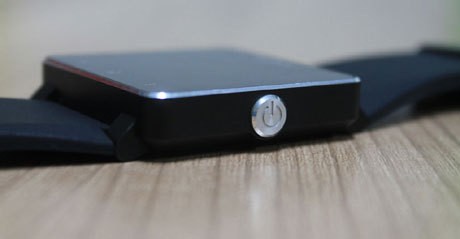 Sony SmartWatch 2, Pendamping Pas Ponsel Android
