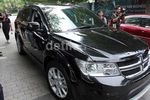 Ini Mobil Mewah, Hadiah Natal Jupe untuk Gaston