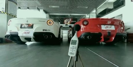 Begini Jadinya Andai Supercar Bernyanyi Lagu Jingle Bells