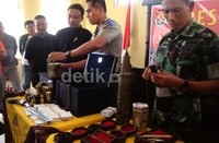 Rata-rata korban harus menyetor sekitar Rp 12 juta hingga Rp 60 juta untuk membeli sesajen.