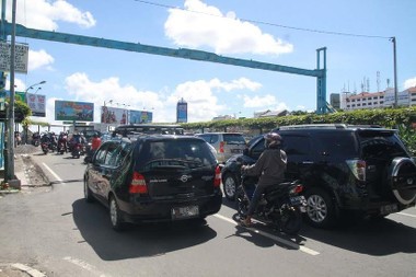 Ribuan Wisatawan Padati Malioboro