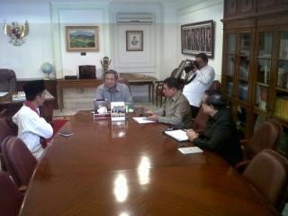 SBY Mendadak Panggil Jokowi Bahas Banjir