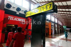 Santai di Telkomsel Lounge Bandara Soetta