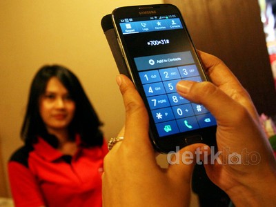 Santai di Telkomsel Lounge Bandara Soetta