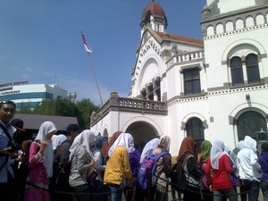 Saat Lawang Sewu Sudah Tidak Horor Lagi
