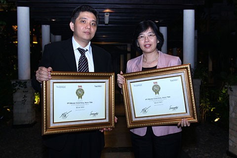 BCA Raih Skor Loyalitas Pelanggan Tertinggi di Net Promoter Customer Loyalty Award 2013