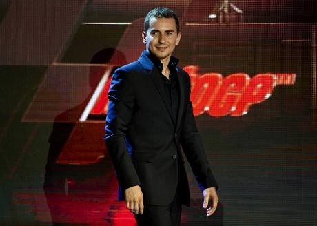 Resolusi Lorenzo di 2014: Perbaiki Kesalahan dan Bebas Cedera