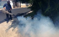 Fogging ini dilakukan untuk mencegah terjangkitnya penyakit demam berdarah.