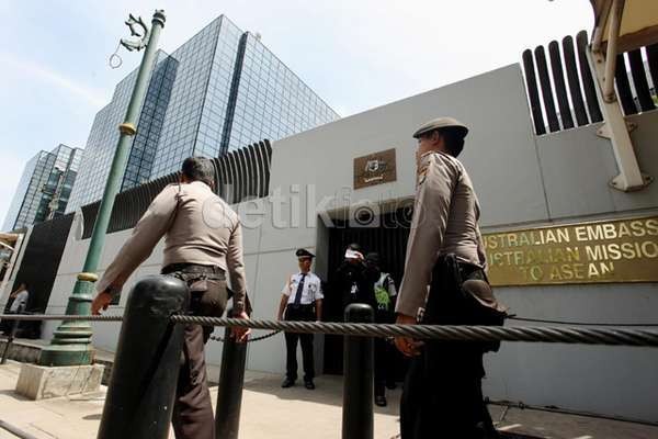 Pemanjat Pagar Kedubes Australia Diduga Alami Gangguan Jiwa