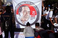 Sejumlah relawan, juga membagikan fomulir kepada peserta untuk menjadi relawan pendukung Jokowi. Lamhot Aritonang/detikFoto
