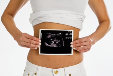 Saat di Kandungan, Bayi Juga Bisa Melakukan 5 Hal Mengesankan Ini