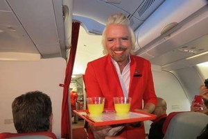Mei: Aksi Gila Richard Branson & Ricuh di Borobudur