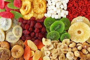 Apakah Konsumsi Buah Kering Aman untuk Kesehatan?
