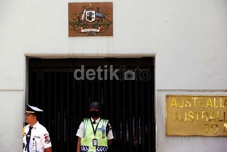 Pemanjat Pagar Kedubes Australia Ditetapkan Tersangka UU Darurat