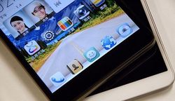 Si Jumbo Huawei Ascend Mate 2 Menggoda