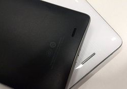 Si Jumbo Huawei Ascend Mate 2 Menggoda