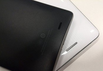     Huawei Ascend Mate 2 konon bakal mengusung kamera 13 MP, prosesor 1,6 GHz quad core, internal storage 16 GB, dan 2 GB RAM. (Kredit foto: Engadget)