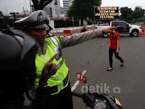 Lalin di Sudirman-Thamrin Mulai Dialihkan