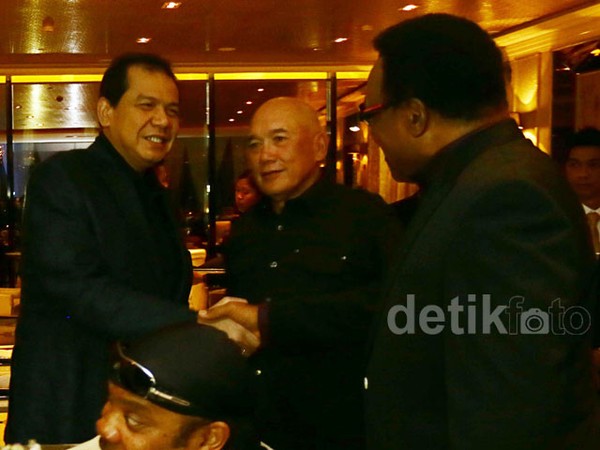 CT Gelar Makan Malam Bersama George Benson