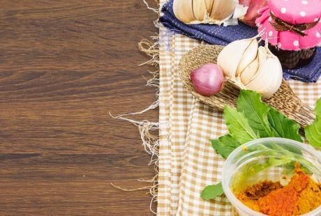 6 Nutrisi Sehat yang Bisa Jadi Antibiotik Alami