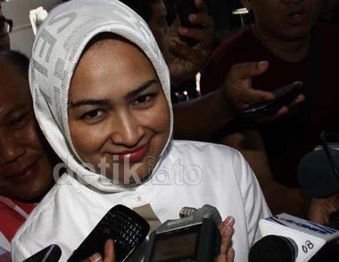 Airin Datangi Lokasi Penggerebekan Teroris di Ciputat