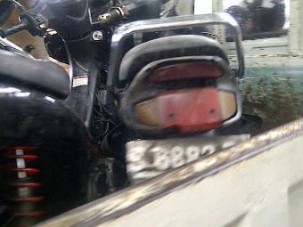 Polisi Sita 4 Motor Teroris dari Lokasi Penggerebekan di Ciputat